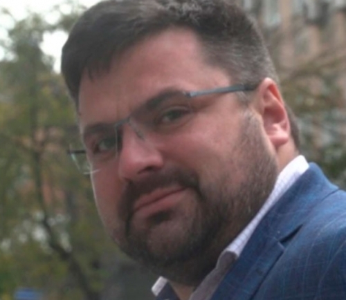 Андрей Наумов