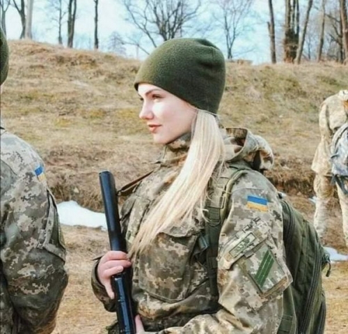 Українські жінки-воїни